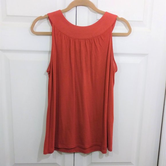 EXPRESS SLEEVELESS TANK TOP BLOUSE - Picture 4 of 9